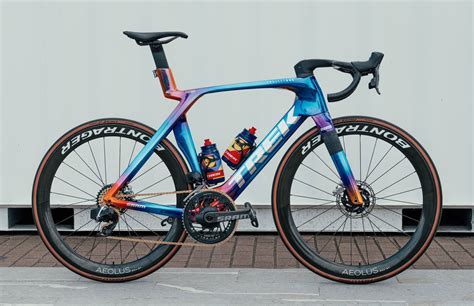 Así es la espectacular bicicleta personalizada de Mads Pedersen para el