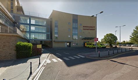 'Total Chaos' At Drogheda Hospital As 11 Ambulances Can't Leave