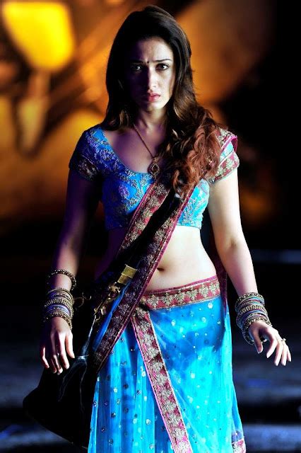Hot Tollywood Actress Tamanna Sexy Still Spicy Ammayi