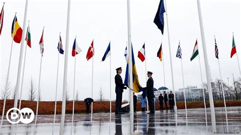 NATO marks Sweden's entry with flag raising ceremony – DW – 03/11/2024