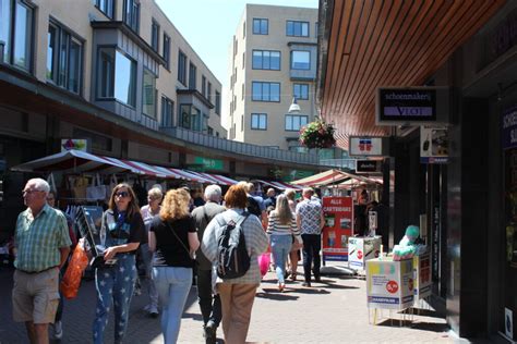 Zwolle Zuid Geniet Volop Van Jaarlijkse Braderie Zwollezuidnieuws