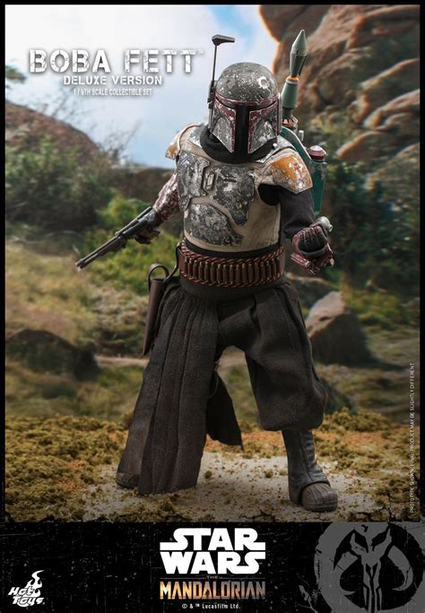 The Mandalorian Hot Toys Boba Fett Figure Set Lets You Go Armorless Or Full Beskar