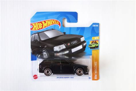 HOT WHEELS Audi Avant RS Oficjalne Archiwum Allegro