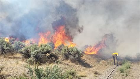 Wildfires Burn Thousands Of Acres In Eastern Washington