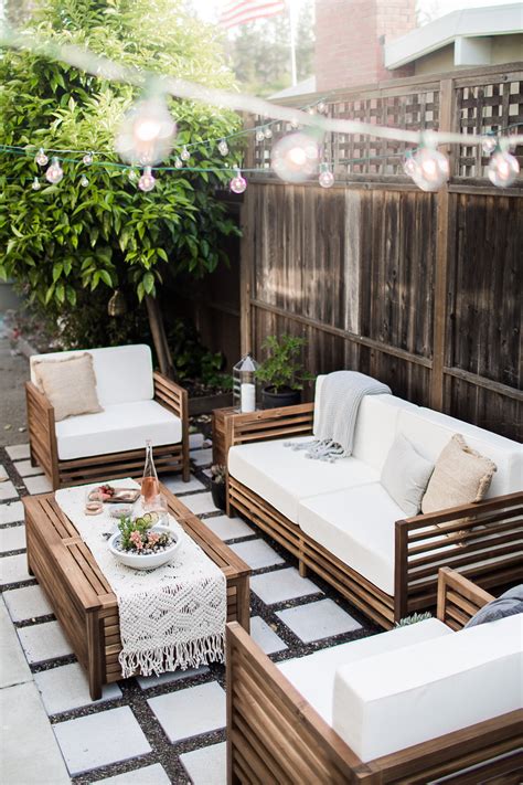 modern outdoor spaces homey