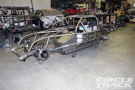 Super Late Model Chassis With A Twist Hot Rod Network