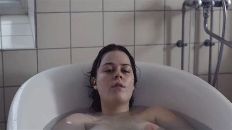 Jada Keep Cool Explicit Video Story Porn Feat Jill Halfpenny XHamster