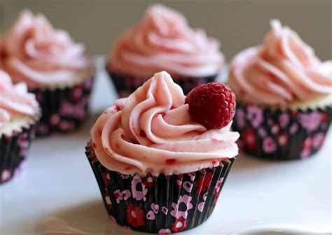 Life Is Sweets Fresh Raspberry Cupcakes With Raspberry Buttercream