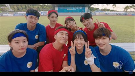 Kang Daniel Chae Soo Bin Dan Lainnya Penuh Energi Dalam Poster Grup