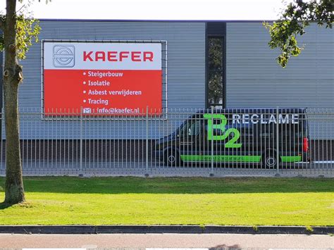 Kaefer - B2 Reclame