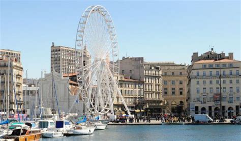 4 Self-Guided Walking Tours in Marseille, France + Maps