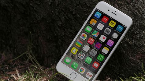 iPhone 6 Review: It May Be Old, But It's Still A Fine Phone