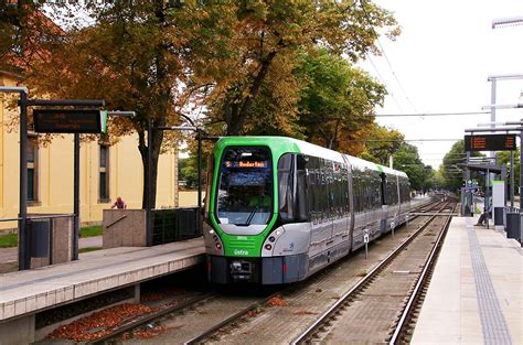 Die Strassenbahn Und Stadtbahn In Hannover Fotos Von Der Üstra Tw 2000