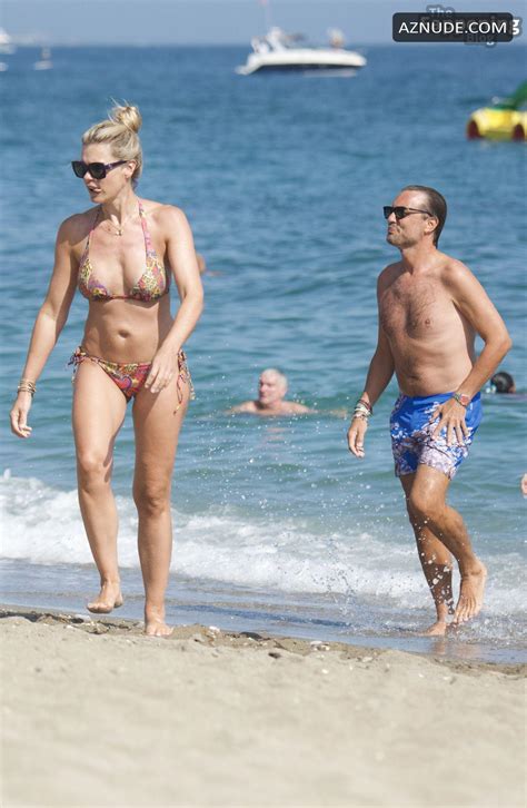 Nicolette Van Dam Sexy Spotted Showing Off Her Stunning Body In A Hot Bikini At Marbella Beach