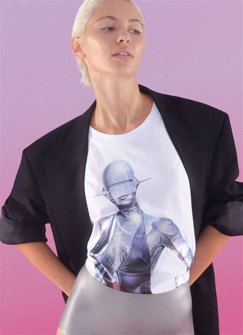 Stella Mccartney Sorayama Unisex Capsule