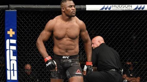 Esta es la razón del porqué Francis Ngannou deja UFC pese a ser el