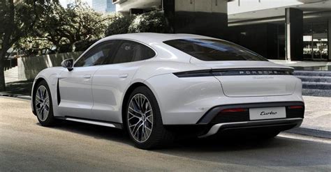 Porsche Taycan ecco tutte le novità del model year 2021 Il Sole 24 ORE