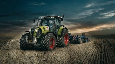 Claas Tractors Wallpaper