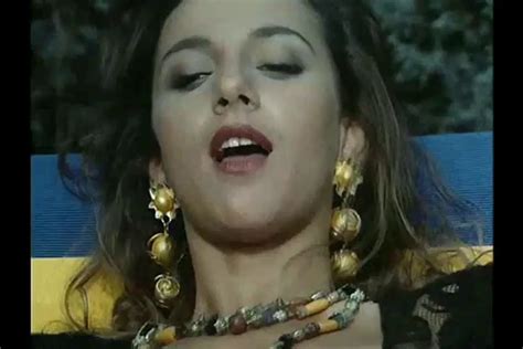 Italy Babe Si Fa Scopare Da Dweeb Porno Da XXXDan