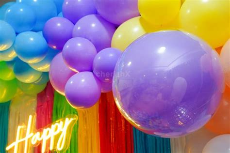 Surprise Someone On Their Birthday With a Rainbow Birthday Decoration ...