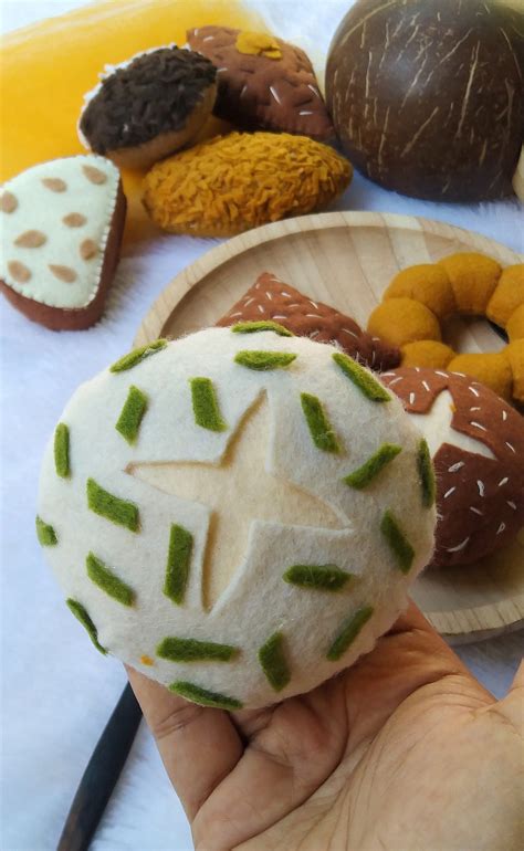 Felt Bread Felt Hot Cross Bun Felt Bakery Set Felt Pastry Pretend
