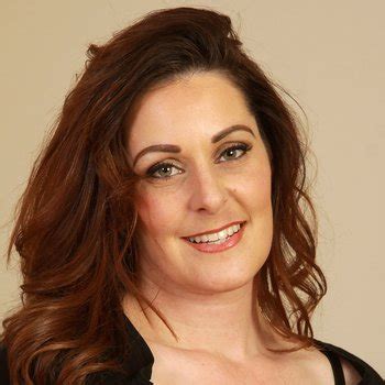 Get 7 Tammy Wilcox Free Stripping And Nude Links At FreeOnes