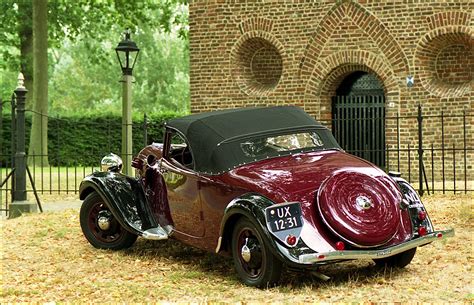 Citroën Traction Avant Cabriolet 1939 closed top Flickr