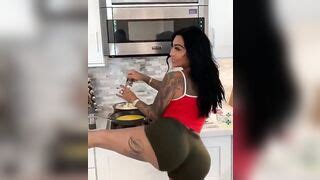 Bolted On Booty Cake Porn Video Nebyda