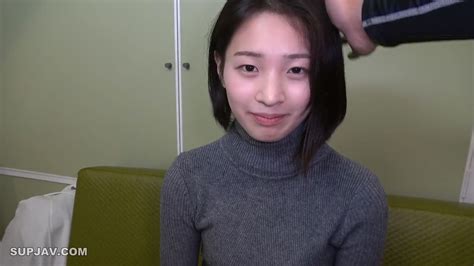 FC2 PPV 3184504 清楚系認真美少女狂亂姿態讓人超興奮中出 1001156 806 Porn Pic