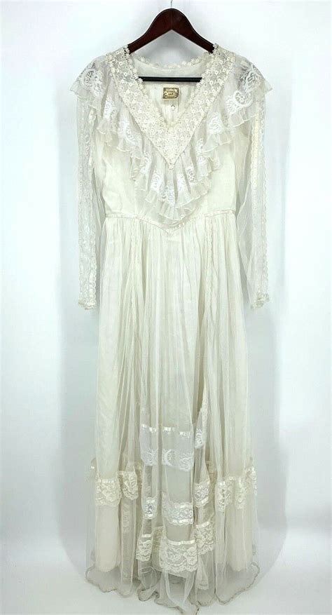 S Gunne Sax Bridal Dress Lace Detailed Sheer Gem