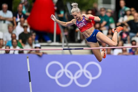 Olympic pole vault: Australia's Nina Kennedy and USA's Katie Moon stage ...