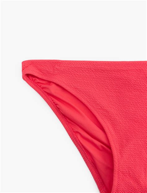 Pembe Kad N Dokulu Astarl Klasik Bikini Alt Sak Mm Koton