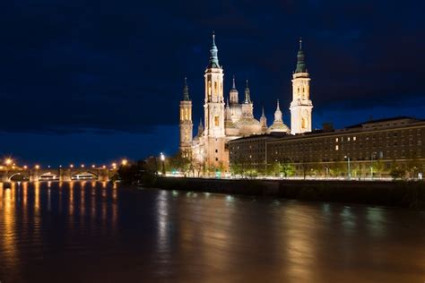 Premium Photo Cathedral Basilica Of Our Lady Of The Pillar Zaragoza