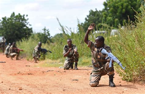 Us Eod Air Advisors Train Nigerian Armed Forces 15th Wing Article