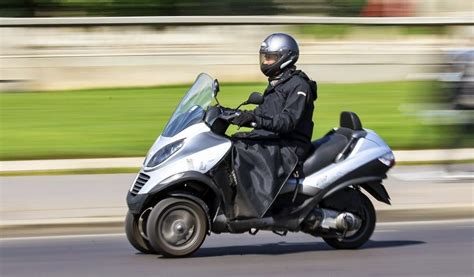 Un Veh Culo De Tres Ruedas Puede Ser Considerado Un Ciclomotor