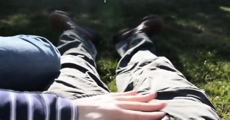 Handjob Und Orgasmus Im Hinterhof Mit Einer Deutschen MILF