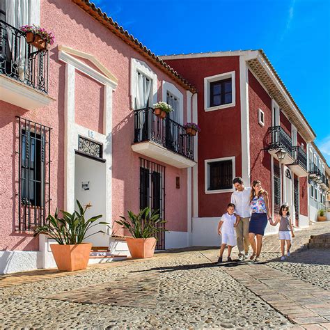 APARTAMENTOS PUEBLO ACANTILADO Fiestas El Campello