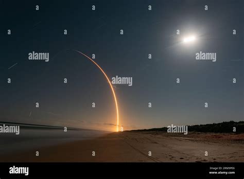 Spacex Starlink Fotos Und Bildmaterial In Hoher Aufl Sung Alamy