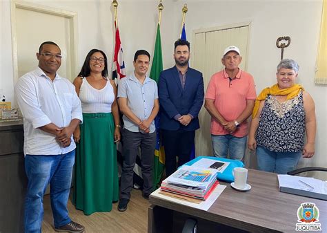 Prefeitura Municipal De Juquitiba Prefeito Ayres Scorsatto Recebe Em