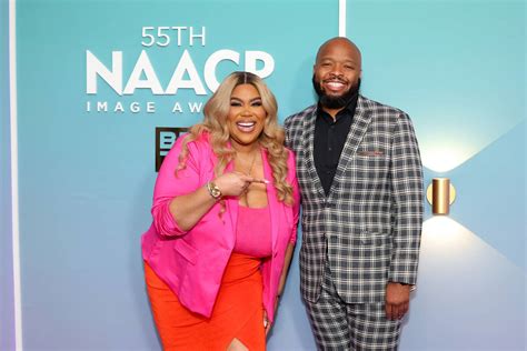 A Brunch Of Champions Inside The 55th Naacp Image Awards Annenberg Media