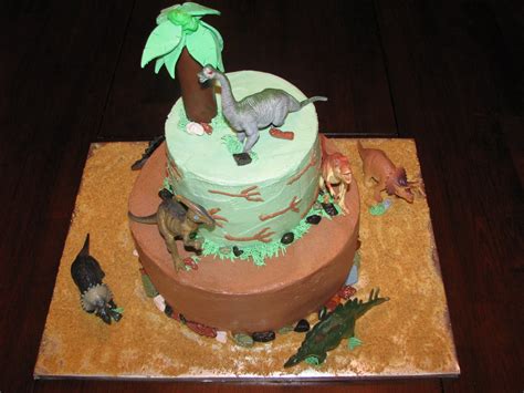 Bake me a Cake!: Dinosaur Birthday Cake