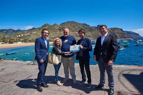 El Cabildo Entrega Los Primeros Certificados De La Marca Colectiva Para