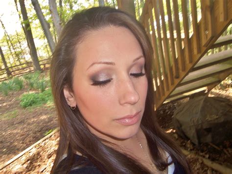 Silver Black Smokey Eye Using Naked 2 Palette Black Smokey Eye Black Smokey Smokey Eye