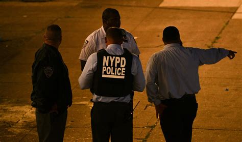 Man In Harlem Shot Dead Outside Liquor Store In Ambush Attack Nypd