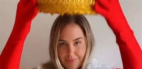 BBB 21 Patrícia Leitte passa coroa da rejeição para Nego Di