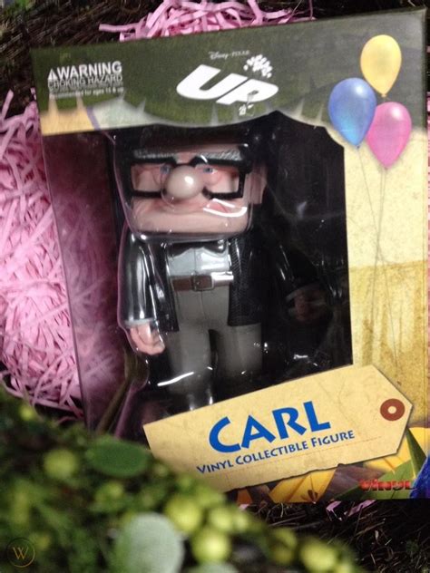 Hot Toys Sideshow Pixar Disney Up Carl New