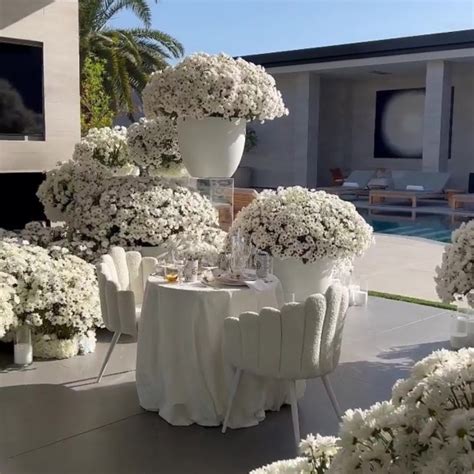 Море цветов (101 букет) купить в СПб | Фото и видео букета | Артфлора