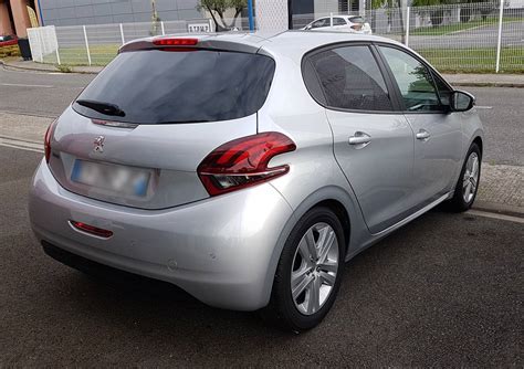 Peugeot Style Puretech Cv D Occasion A Launaguet Proche