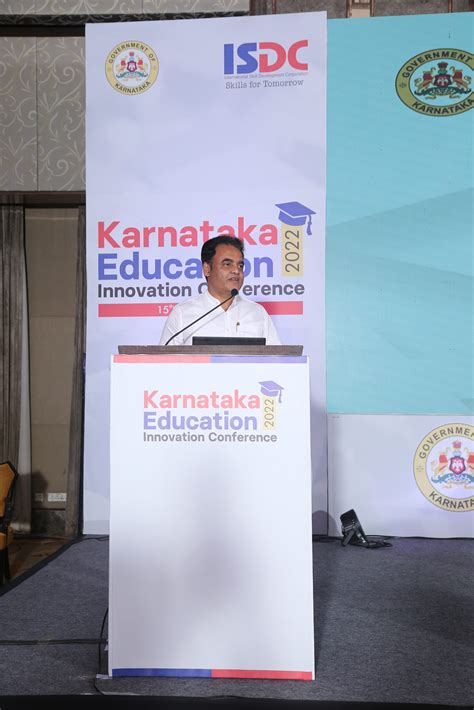 Dr Ashwath Narayan C N Flags Off The Karnataka Education Innovation