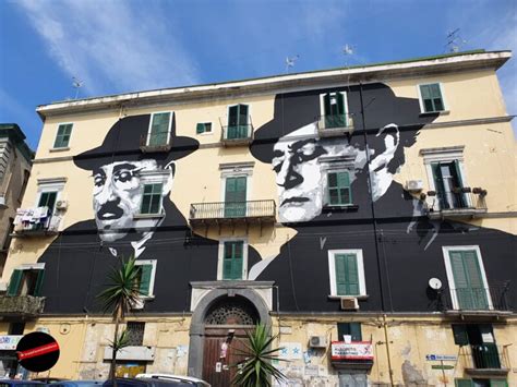 Napoli I Murales Del Rione Sanit Stradafacendovedremo